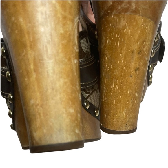 Coach 1941 Willow Signature Stud Detail Mule Clogs - Picture 6 of 9